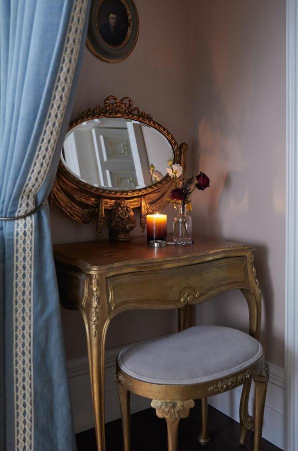 Отель Henrys Townhouse Marylebone, Лондон Экстерьер фото